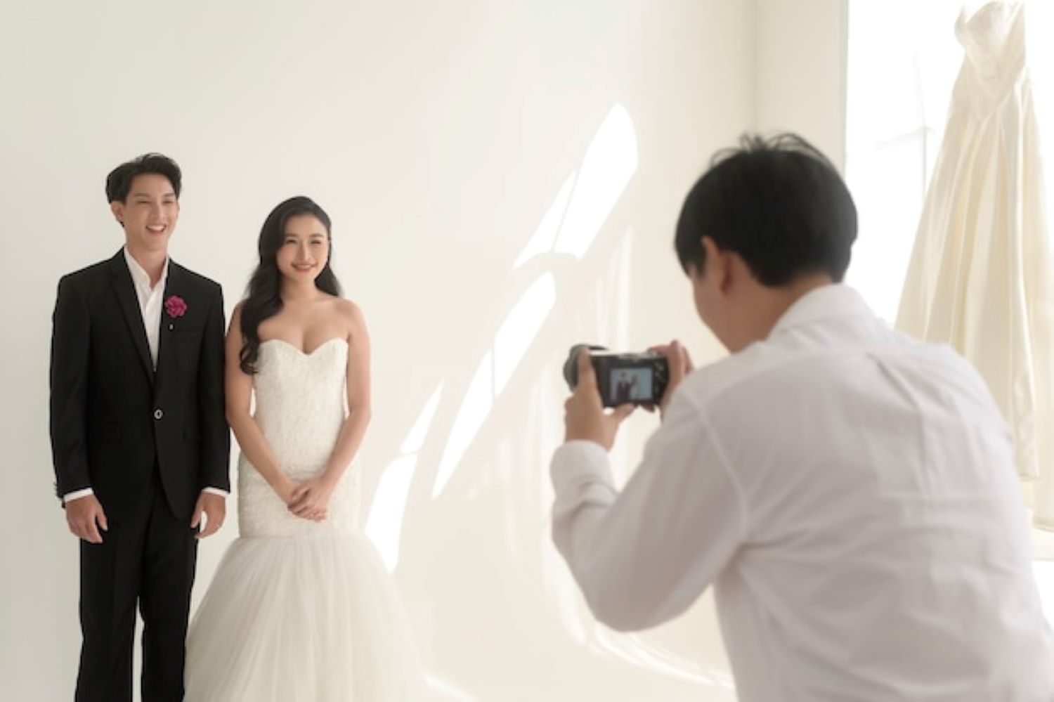 ช่างภาพแต่งงาน